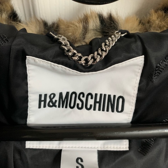 MOSCHINO x H&M 2018 Sequin-Accented Down Jacket - Picture 3 of 6
